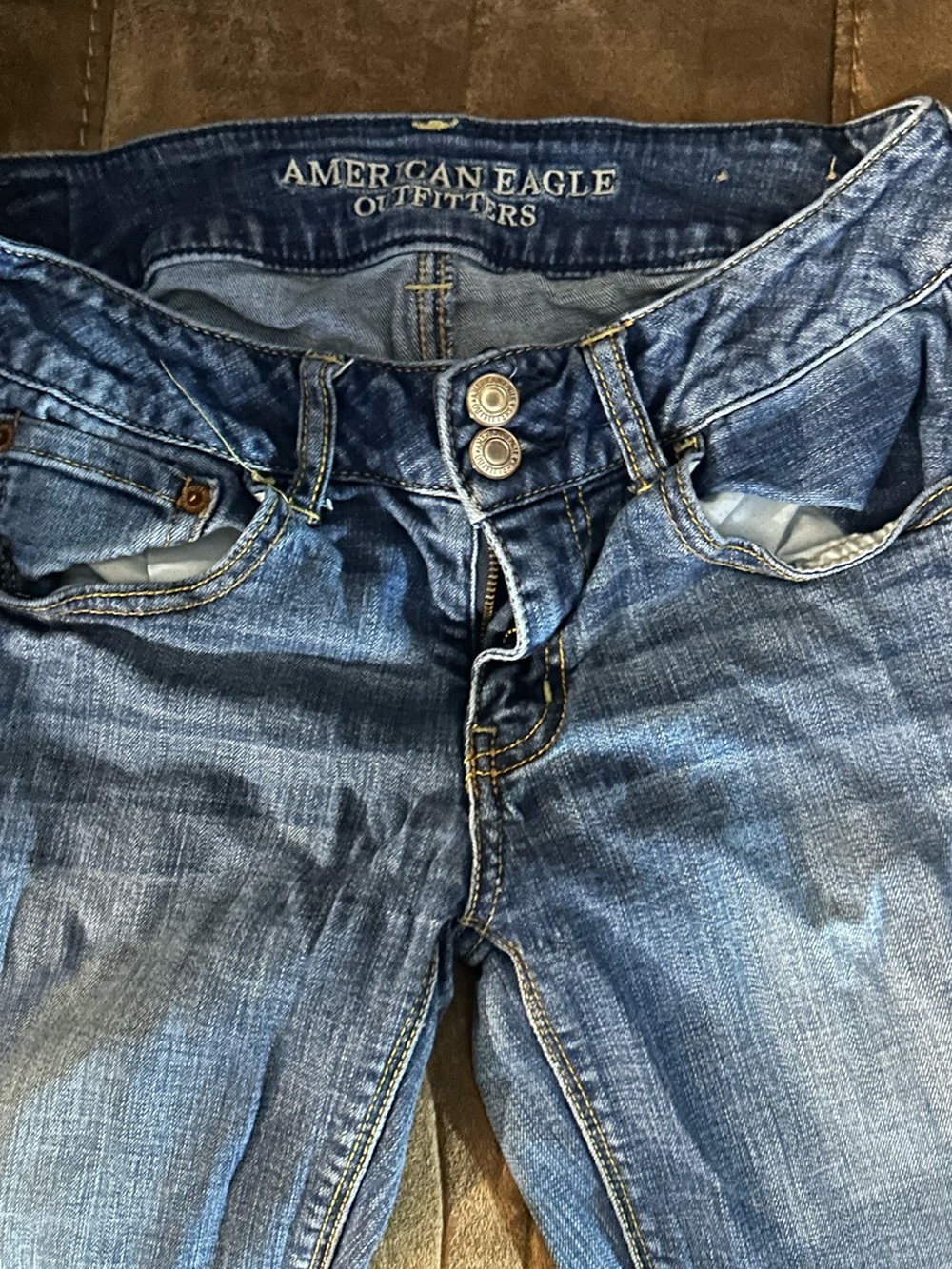 American Eagle Outfitters Women’s Mid Blue Flare Jeans